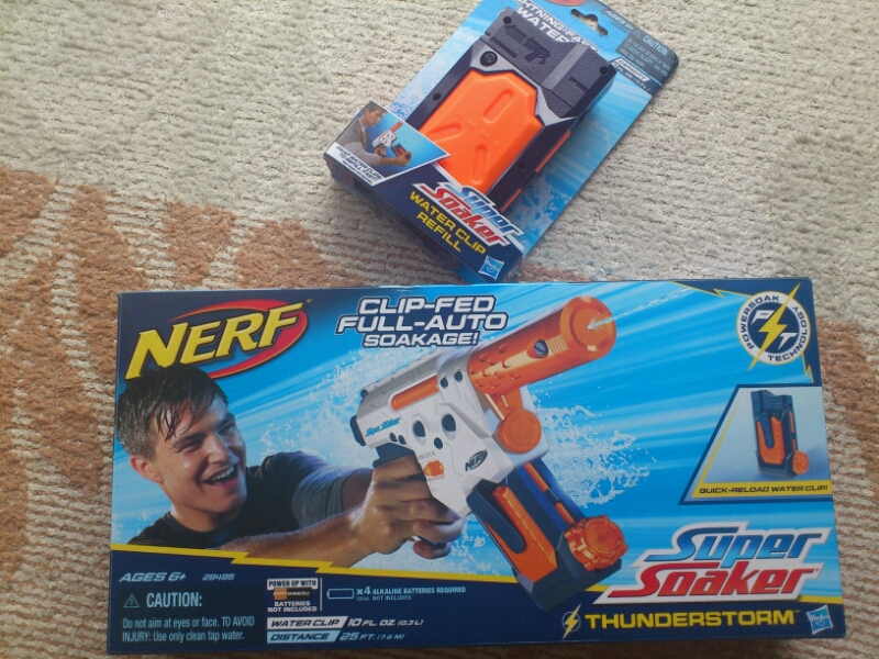 電動ウォーターガン】NERF スーパーソーカー : 徒然なるパパに 電動ウォーターガン】NERF スーパーソーカー : 徒然なるパパに
