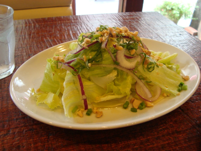 西荻窪「海南チキンライス 夢飯」へ行く。_f0232060_16105986.jpg