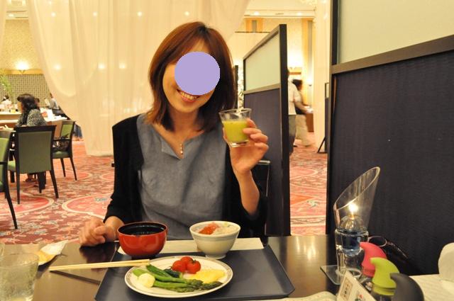 佐勘の朝食_a0126590_19522790.jpg