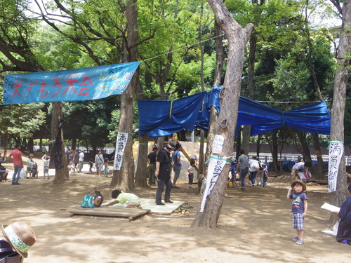 ミニSL&ピクニック&遊び@世田谷公園_e0123104_6293063.jpg
