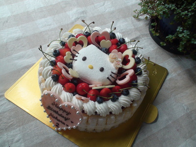 キティーちゃんのお誕生日ケーキ Natureな日々
