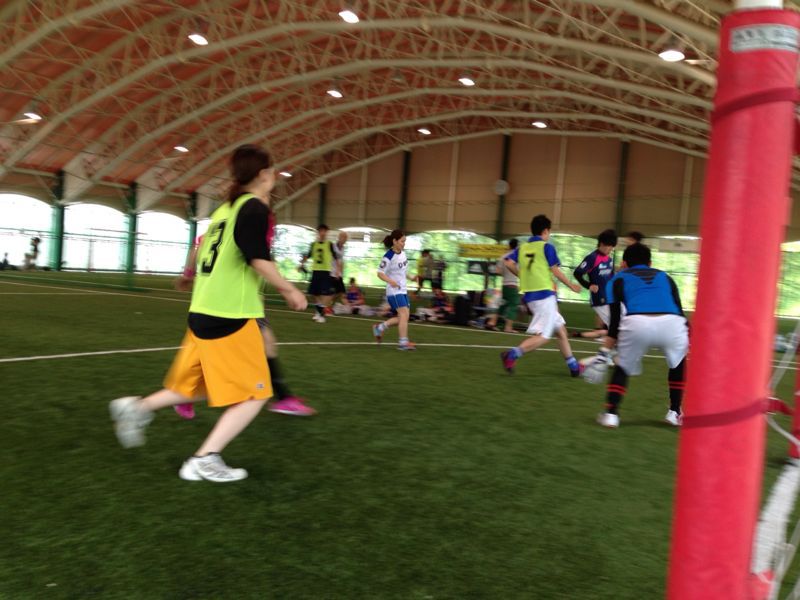 昨日の出来事①フットサル応援＼(^o^)／_c0110051_2313471.jpg