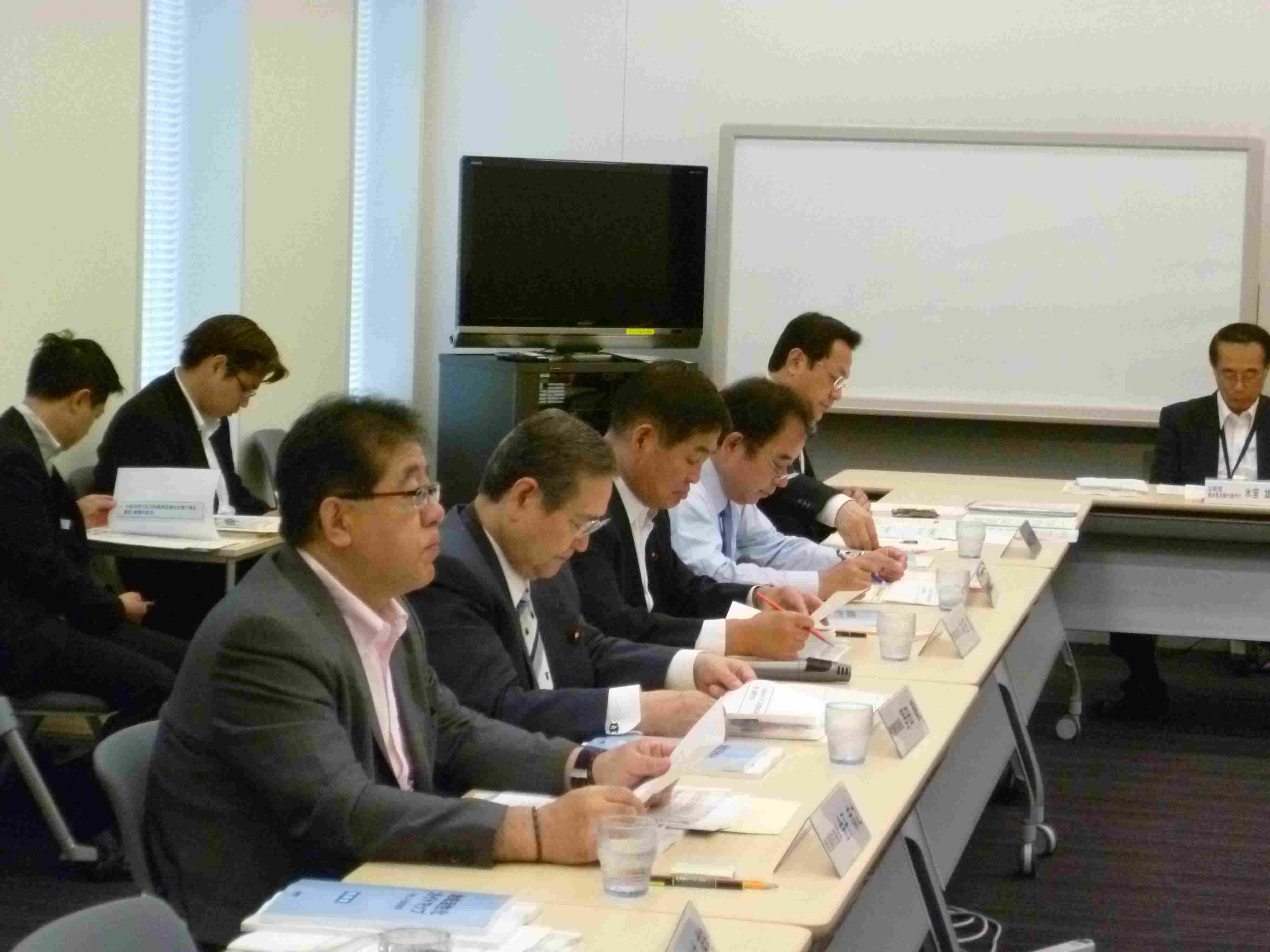 県選出国会議員の会_e0092715_1724296.jpg