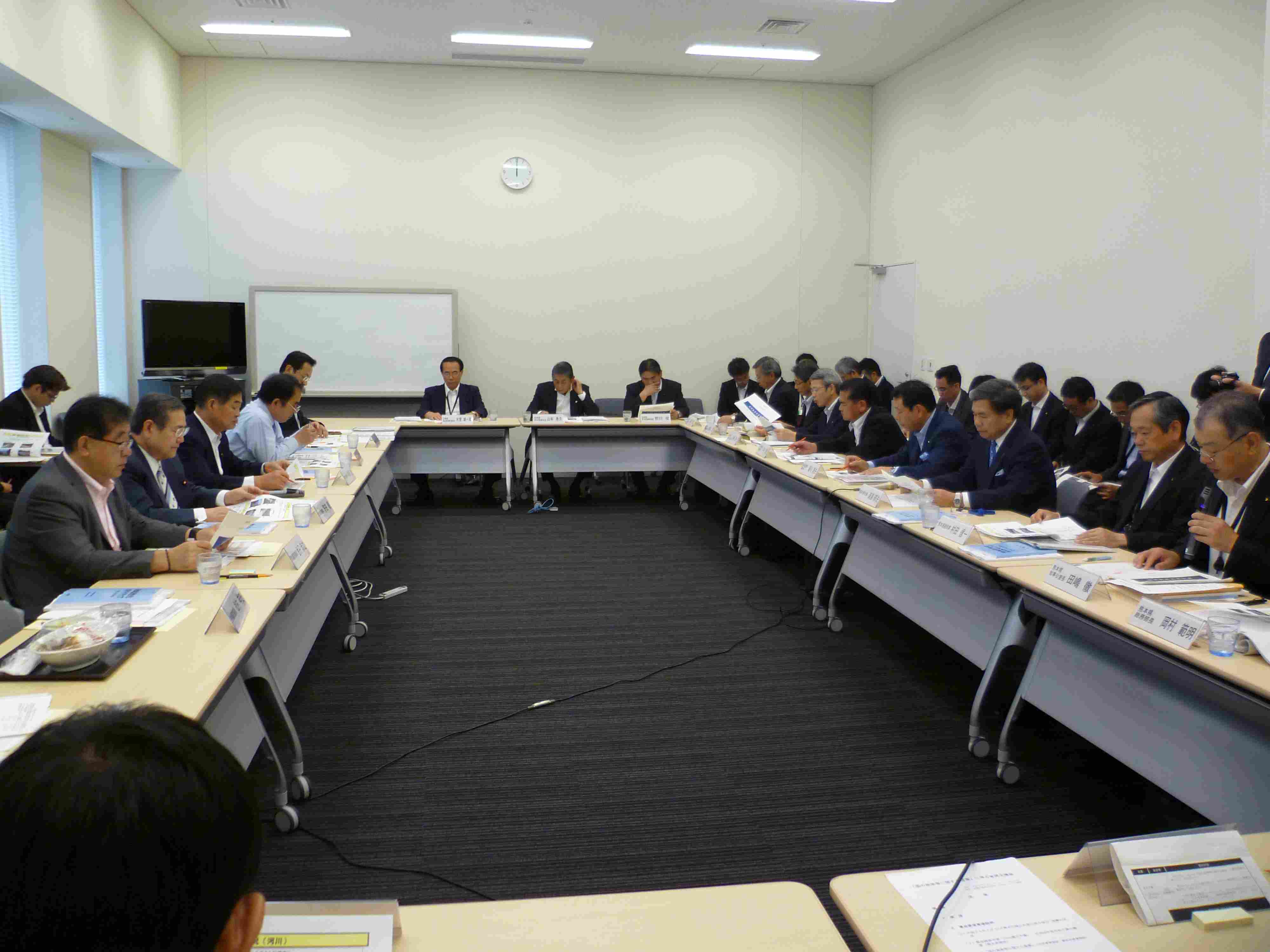 県選出国会議員の会_e0092715_172444100.jpg