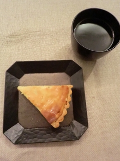 焼菓子とうつわ展~in rainy midafternoon~のご案内 5_b0132444_12333986.jpg