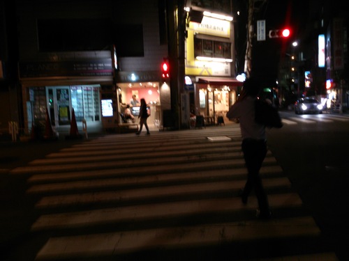 『夜の交差点』_a0075684_0462987.jpg