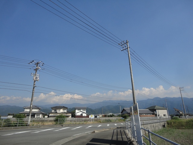 厳しい暑さの体感で記事をみてまだ空梅雨。四国愛媛県…2013・6・12_f0231709_18441456.jpg