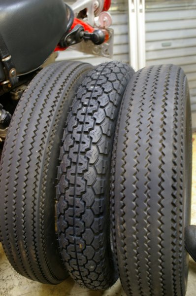 DUNLOP　K70_d0178511_2021112.jpg