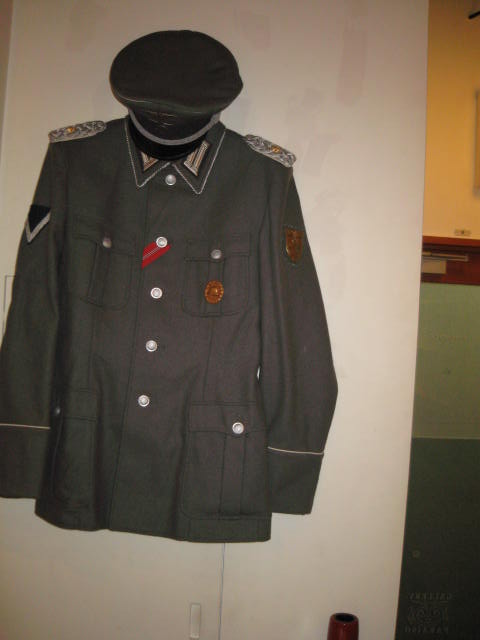 「Kampf Uniformes Spiel ~ 軍装遊戯」初日レポート_a0093332_13382892.jpg