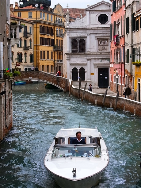 ⑤ La Biennale de Venise 2013 @ tourisme - ヴェネチアビエンナーレ2013　街のイメージ_a0231632_1910288.jpg