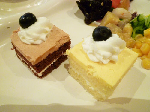 mango tree cafe (マンゴツリーカフェ) 池袋_c0152767_0273193.jpg