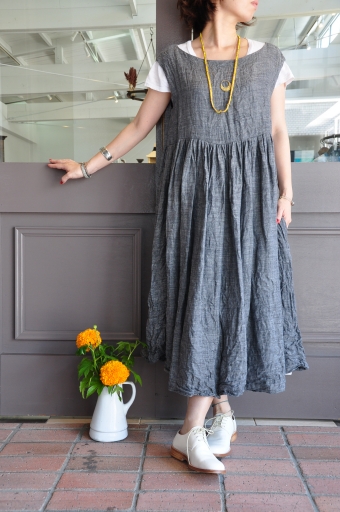 Back String Gather Dress・・・TOUJOURS_e0127399_14134173.jpg