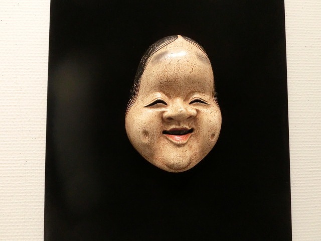 「能面」と「蓮花」 2つの展覧会_f0141310_7595511.jpg