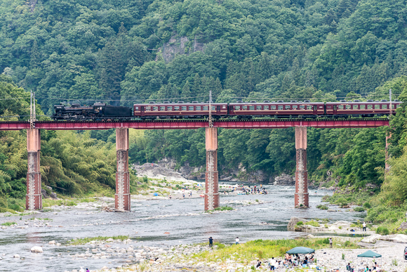 f0229311_7393.jpg
