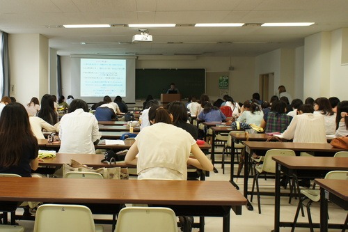 文化学園大学 建築家 宮坂公啓さんの講義_d0004728_17502975.jpg