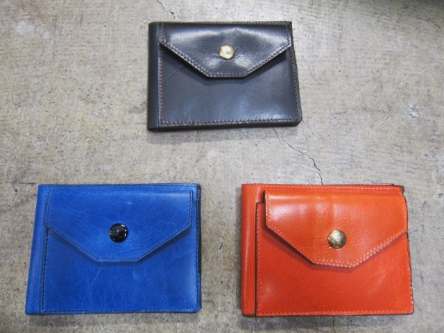 JUTTA NEUMANN ・・・ WALLET (二つ折り) & KEY HOLDER!!_d0152280_2036386.jpg