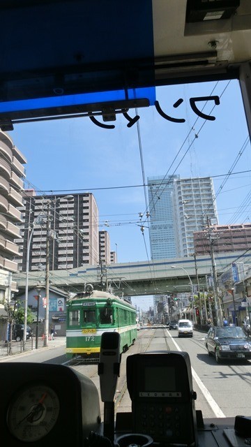 あべのハルカスと阪堺電車、人気沸騰阪堺電車、藤田八束鉄の鉄道道研究会、安倍総理若者のために頑張れ_d0181492_844913.jpg