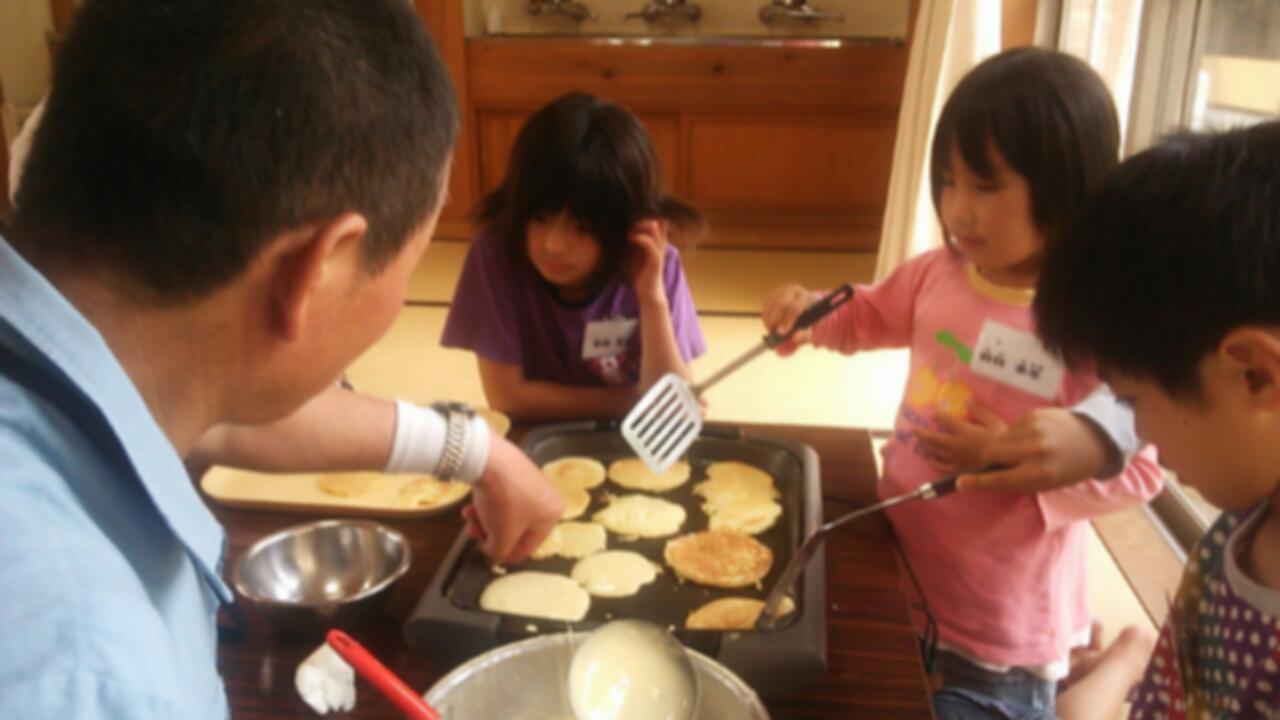 三瓶自然館学習と木苺のおやつづくり…_d0265607_2124131.jpg