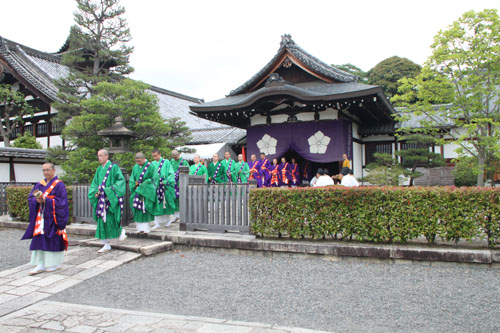 智積院 青葉まつり1_e0048413_21414850.jpg