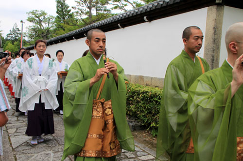 智積院 青葉まつり1_e0048413_21421398.jpg