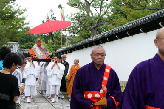 智積院 青葉まつり1_e0048413_21422751.jpg