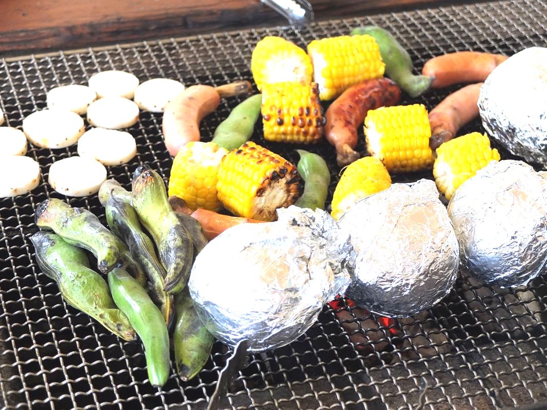 知らん間に第五回!緑地公園BBQ大会!!_c0116714_2135073.jpg