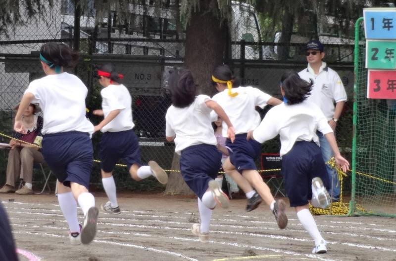 夜遅くになって雨_f0059673_2348475.jpg