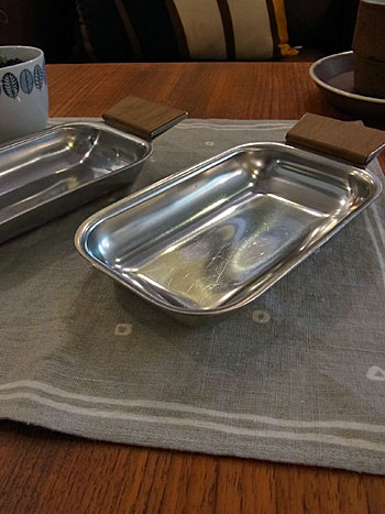 stainless tray_c0139773_16312426.jpg