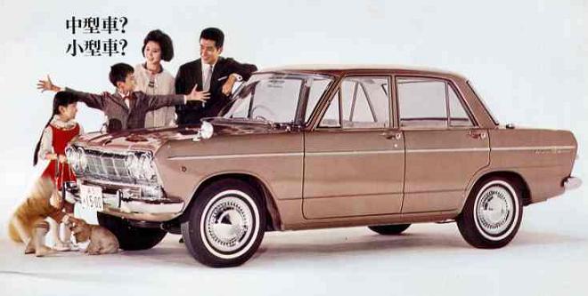 スカイラインの未来予想図 ？_b0103488_2343386.jpg