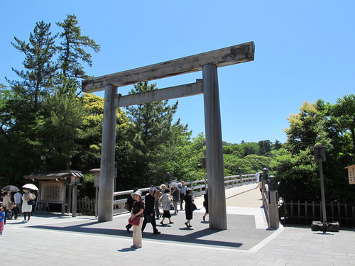 伊勢神宮：皇大神宮・内宮、ご神体を新しい正殿に移す儀式「遷御の儀」１０月２日（１６）完_c0075701_20541344.jpg