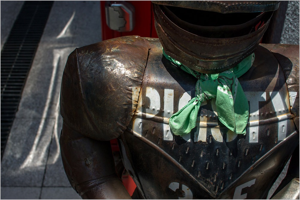 Men in Masks_d0123103_16311463.jpg