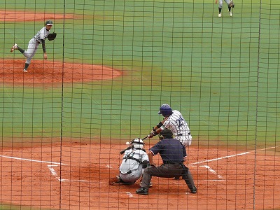 東農大対立正大　５月２１日　東都大学野球２部_b0166128_125632100.jpg