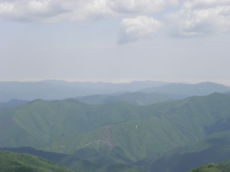 ちょっくら兜森山頂へ登ってこようかな。_b0206037_19513253.jpg