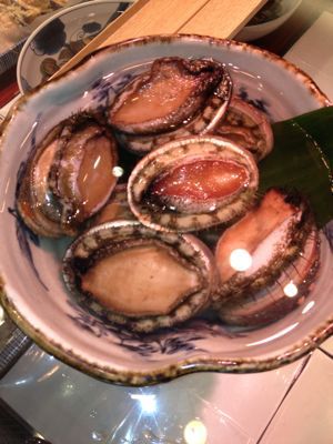 アワビ トコブシです 根津松本 番長 鈴木勇治による 魚の美学