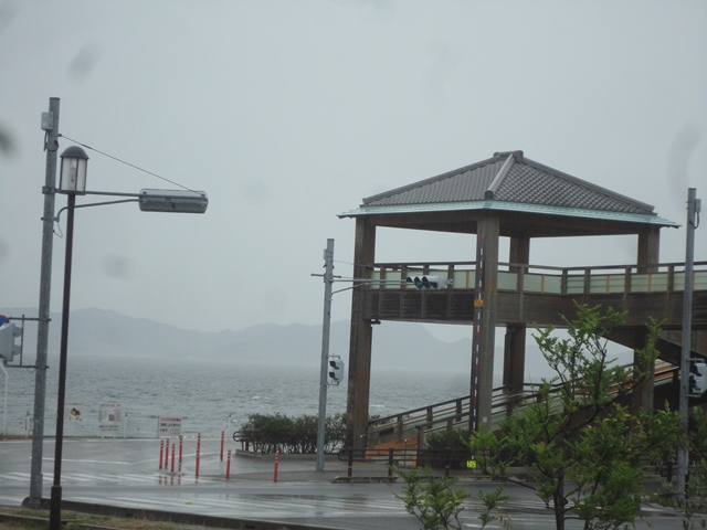 松山市北条の道の駅「ふわり」と瀬戸内の海_f0231709_20553626.jpg