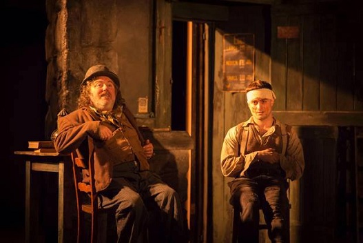 Dan in 4 new promos as Billy from \'The Cripple of Inishmaan\'  _a0027925_1695317.jpg