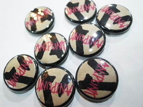 【アニパンク/JAMP!】再入荷!【BLOODY BAMBI缶バッヂ】新入荷!_a0097901_2012761.jpg