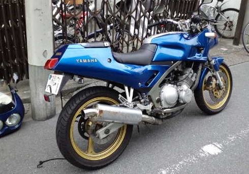 FZR250 3HX インプレッション : STRAY TRAIL