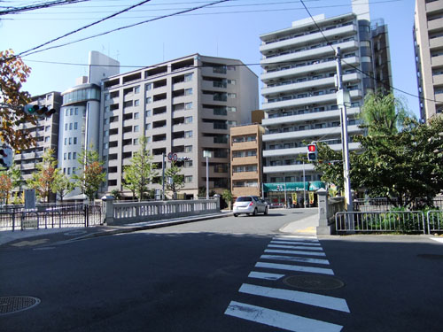 d0320118_1151475.jpg