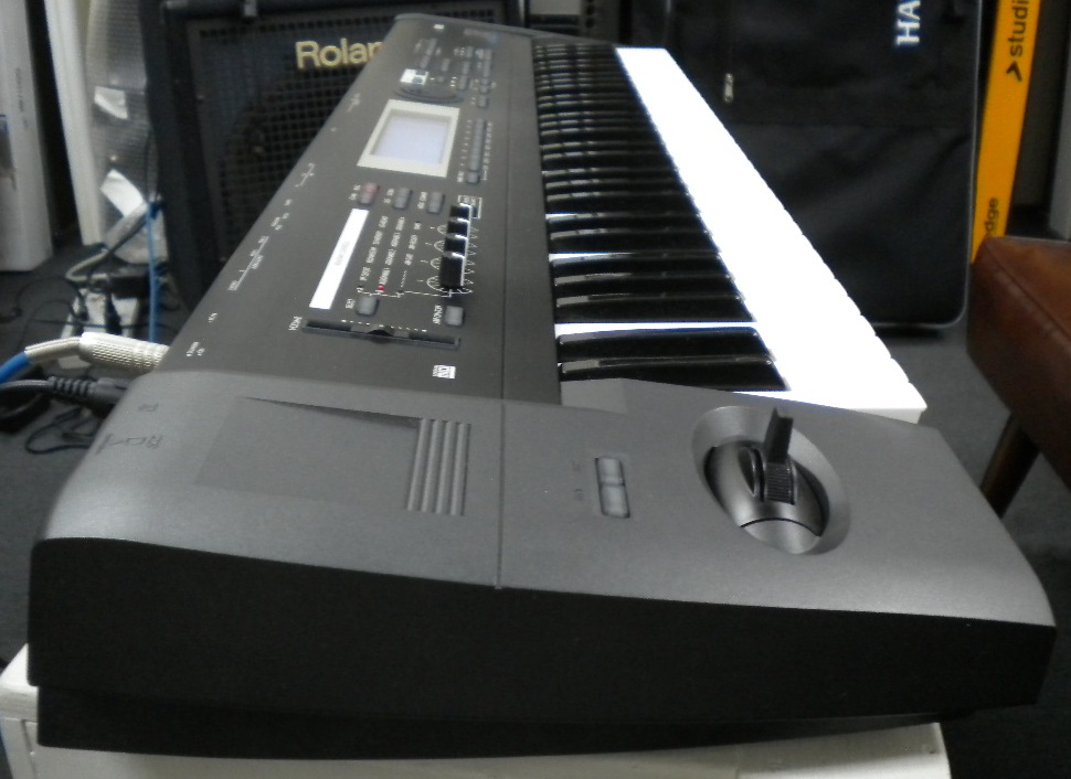 KORG TR 61試奏記 : 風流音色まねゑもん KORG TR 61試奏記 : 風流音色まねゑもん