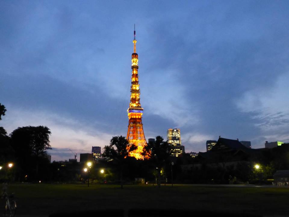 初めての・・・東京タワー?_c0100865_6185095.jpg