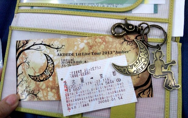 06/20 AKIHIDE 1st Live Tour 2013 “Amber” @名古屋 ElectricLadyLand _d0187917_0112469.jpg