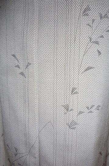 加藤ますえさん・紗の道中着に季節の装い。_f0181251_0435088.jpg