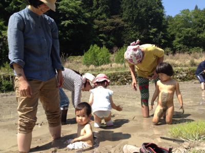 田植え遠足_e0326063_22142715.jpg