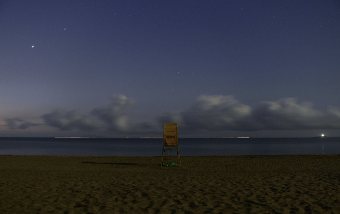 満月の夜のビーチ 雲空海 満月の夜のビーチ 雲空海