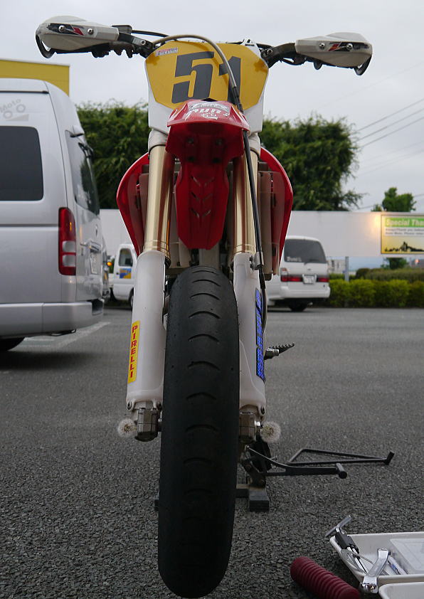 たんぽぽスライダー_f0178858_17473227.jpg
