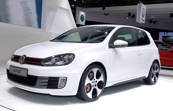 スカイラインの未来予想図 ？_b0103488_9332896.jpg