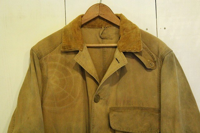 HUNTING JACKET with HOOKLESS ZIPPER_d0121303_1745046.jpg
