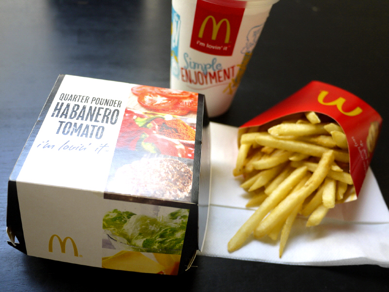 QUARTER POUNDER ハバネロトマト　【茅ヶ崎　マクドナルド】_b0153224_1742567.jpg