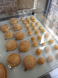 LA TARTE TROPEZIENNE à Paris! - ラ・タルト・トロペジエンヌ、パリ店オープン_a0231632_15412591.jpg